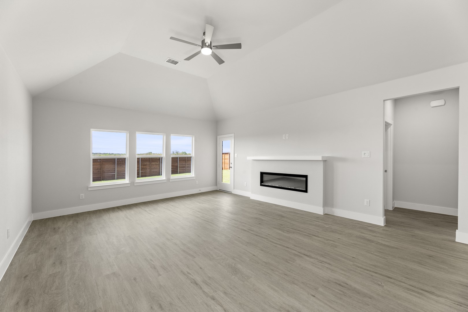 2020 Jasper Meadows Mesquite TX 75181