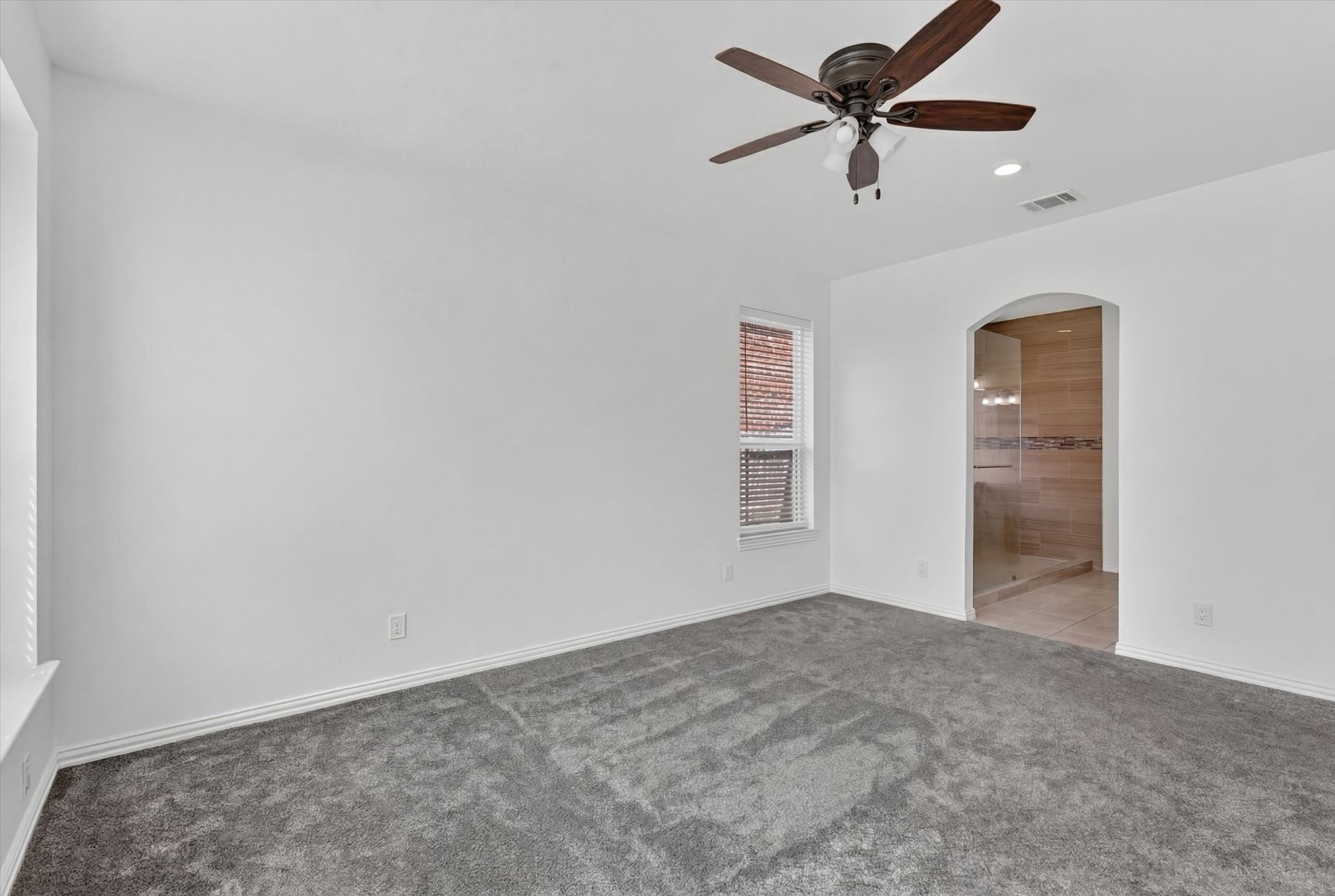 3304 Landhope Circle Arlington TX 76016