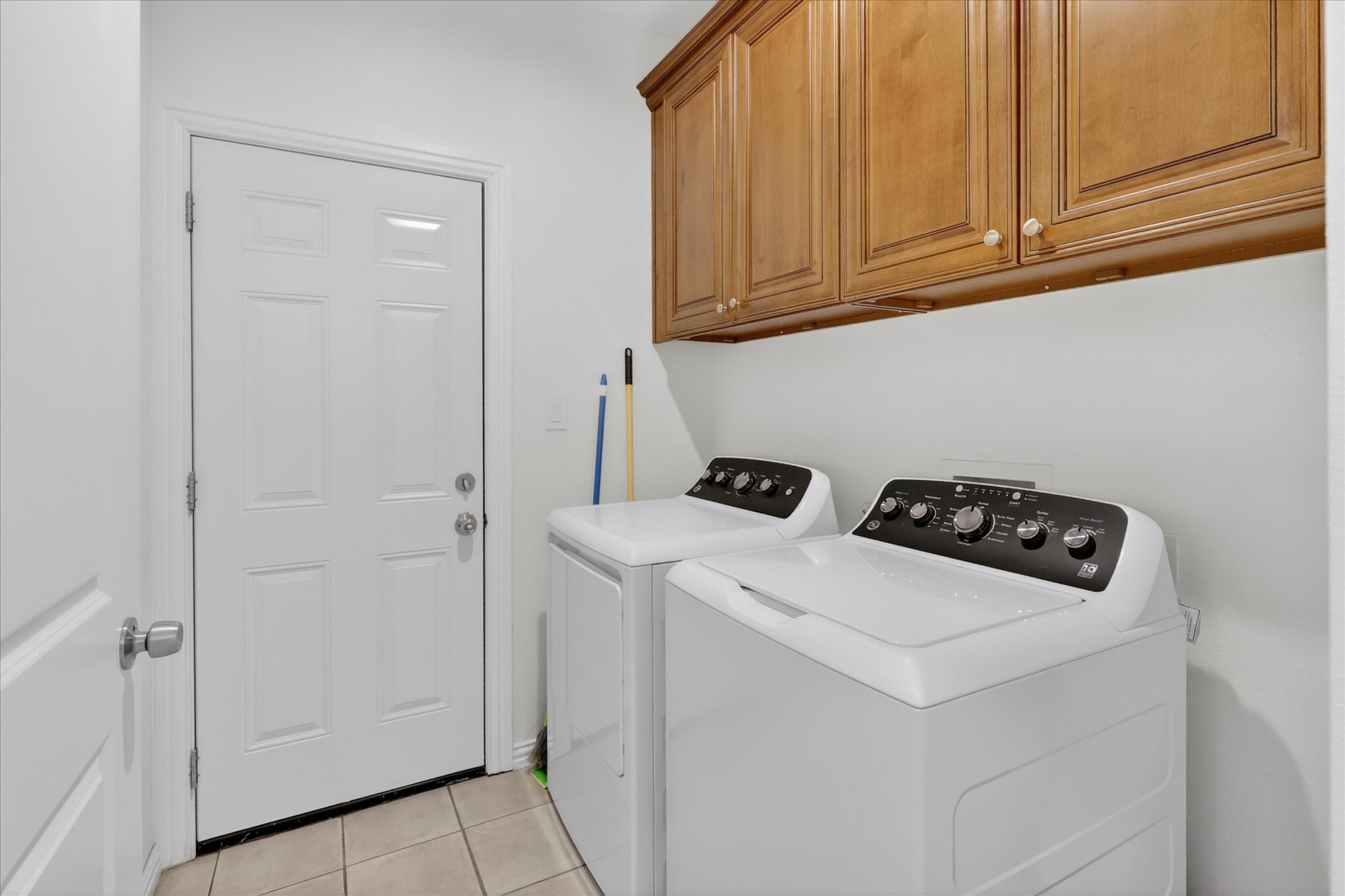 3304 Landhope Circle Arlington TX 76016