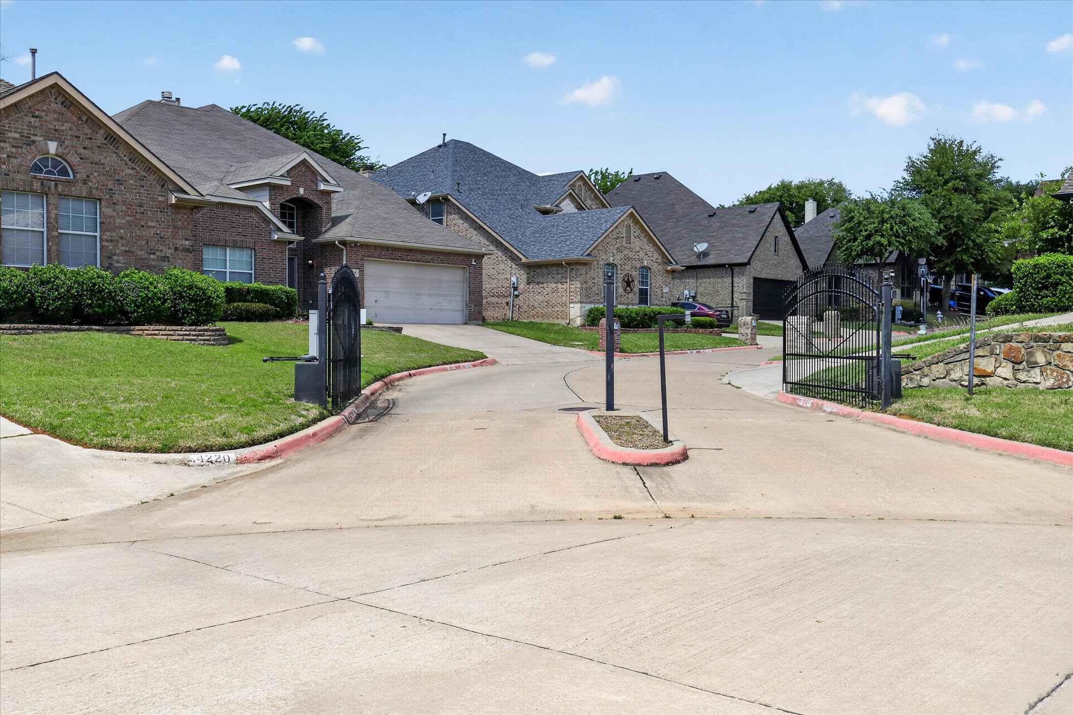 3304 Landhope Circle Arlington TX 76016