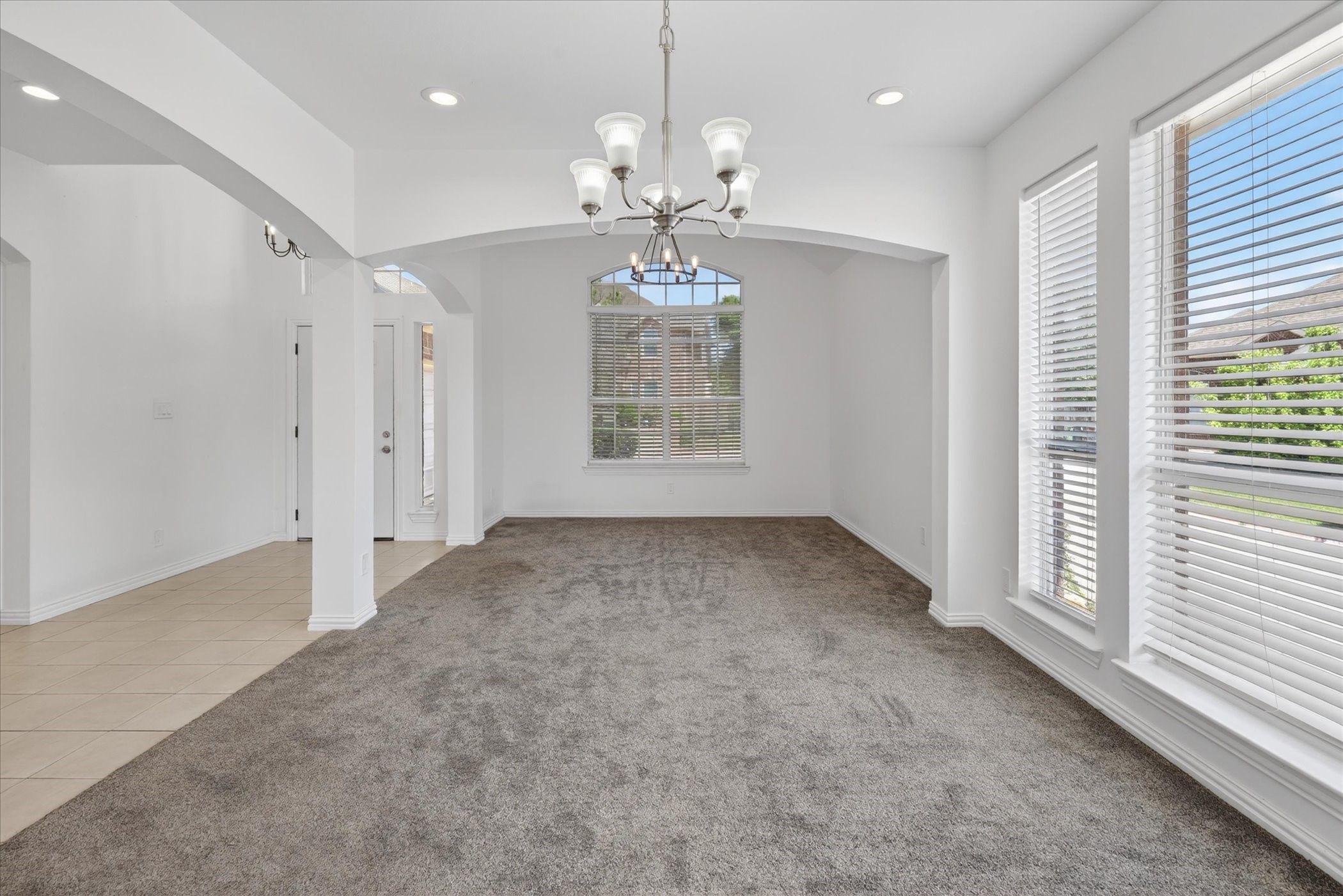 3304 Landhope Circle Arlington TX 76016