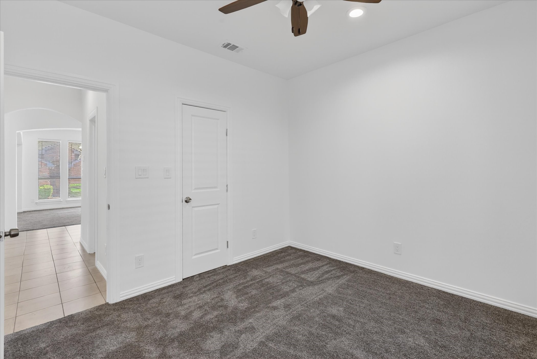 3304 Landhope Circle Arlington TX 76016