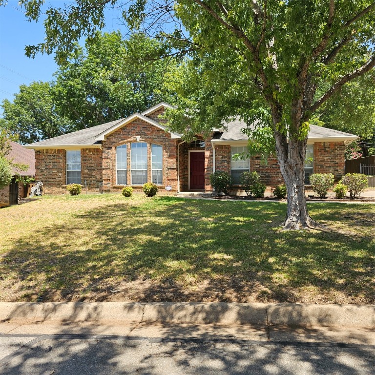 7507 Lake Park Court Arlington TX 76016