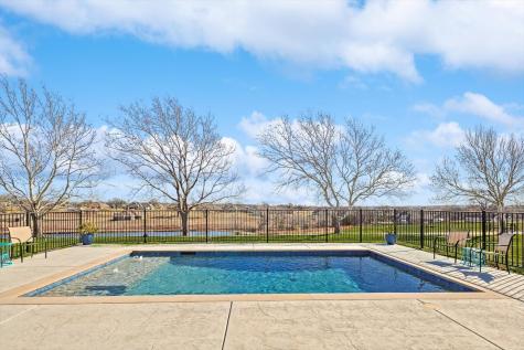 112 Grace Lane Azle TX 76020