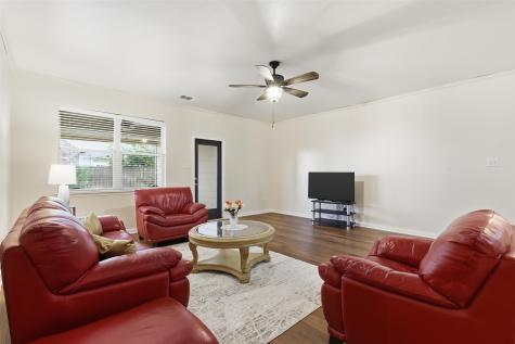 521 Bailer Drive Crowley TX 76036