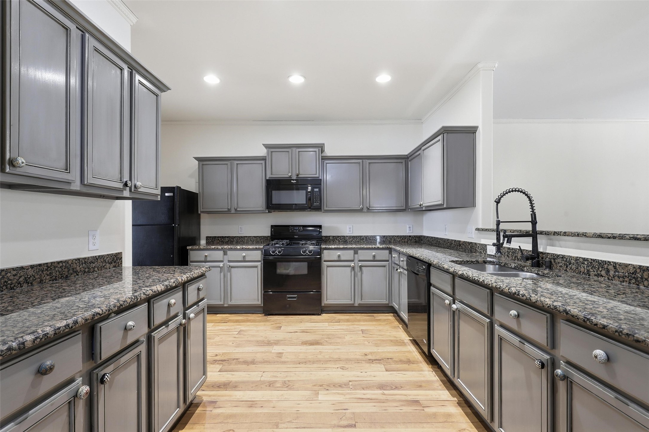 521 Bailer Drive Crowley TX 76036