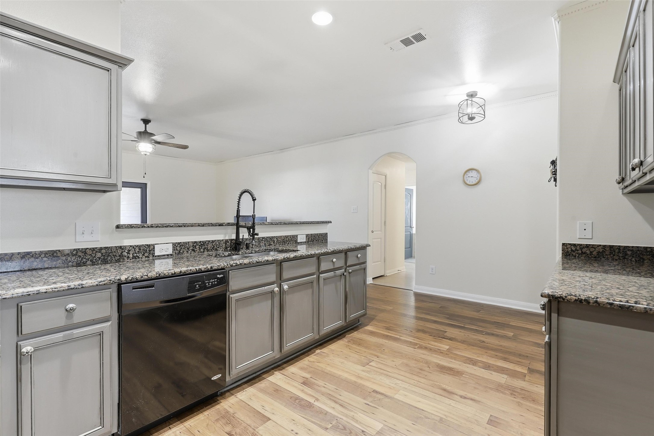 521 Bailer Drive Crowley TX 76036