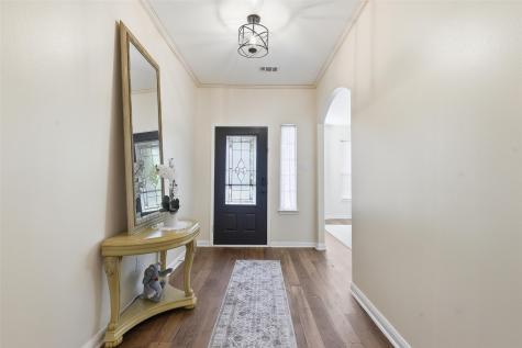 521 Bailer Drive Crowley TX 76036