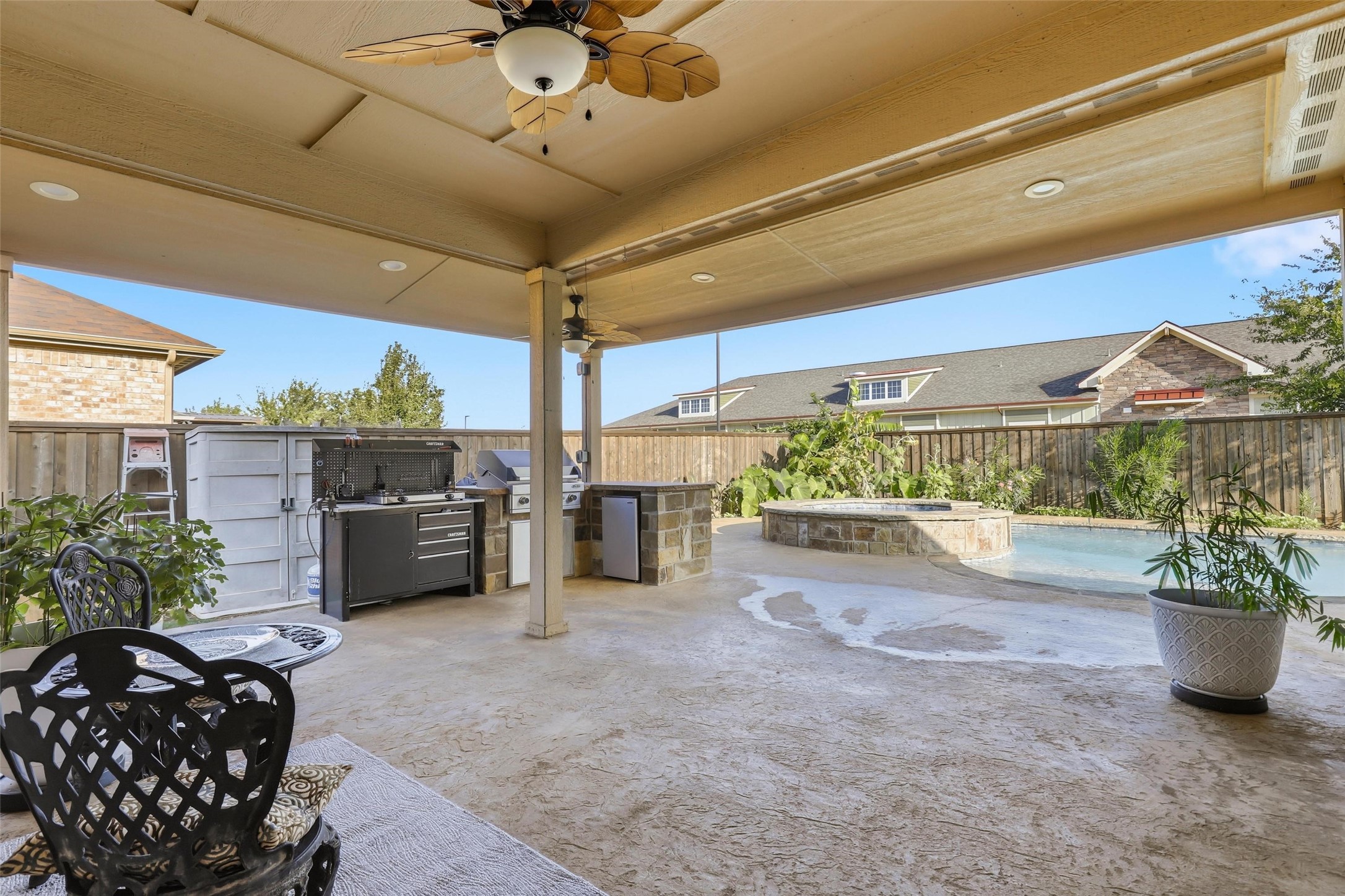 521 Bailer Drive Crowley TX 76036