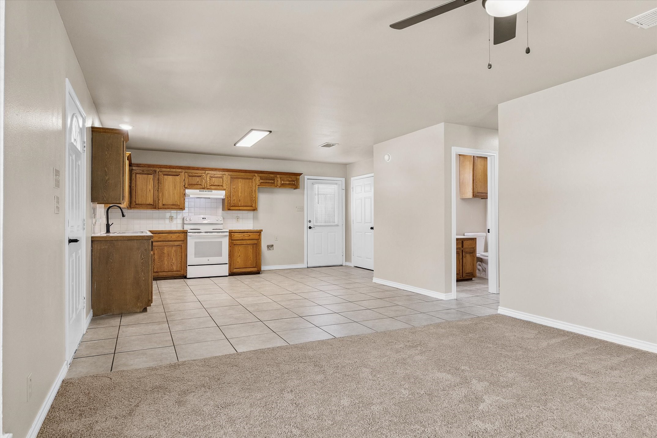 821 Gibbard Avenue Wills Point TX 75169