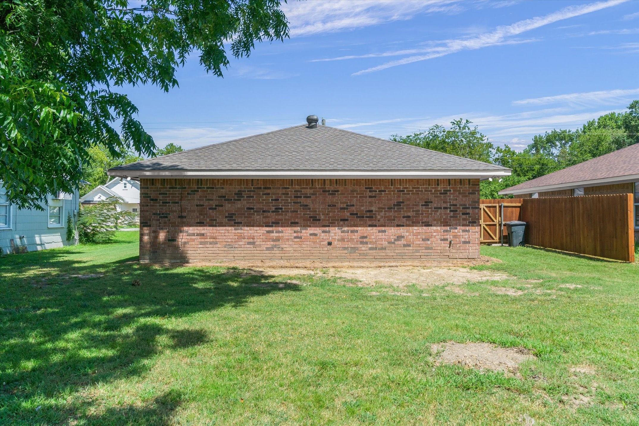 821 Gibbard Avenue Wills Point TX 75169