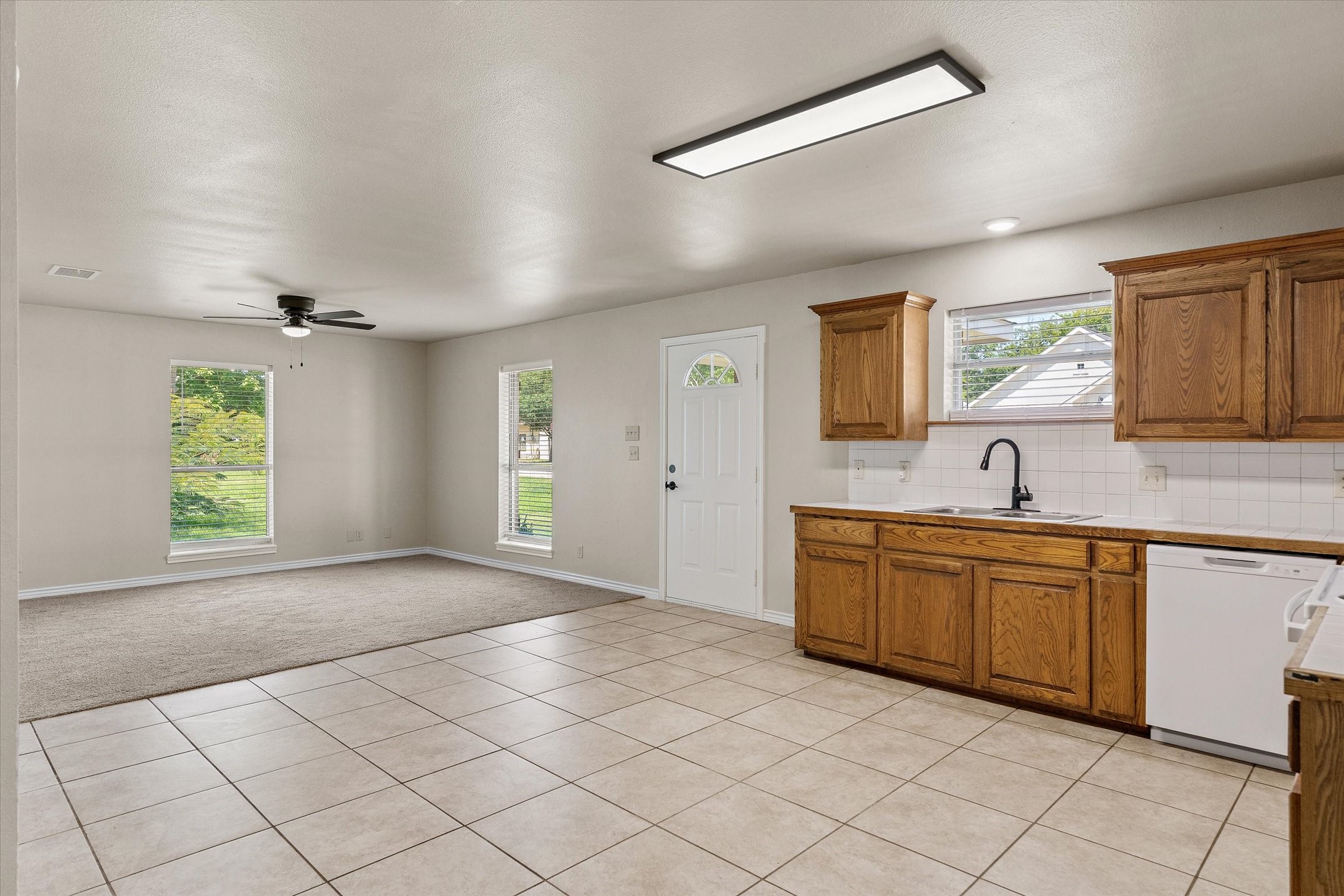 821 Gibbard Avenue Wills Point TX 75169