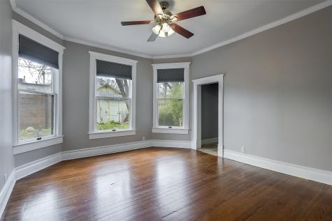 1616 Fairmount Avenue Fort Worth TX 76104