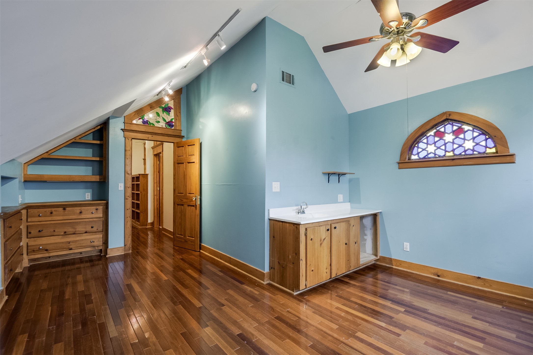 1616 Fairmount Avenue Fort Worth TX 76104
