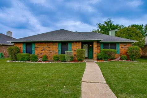 5422 Blue Cove Drive Garland TX 75043