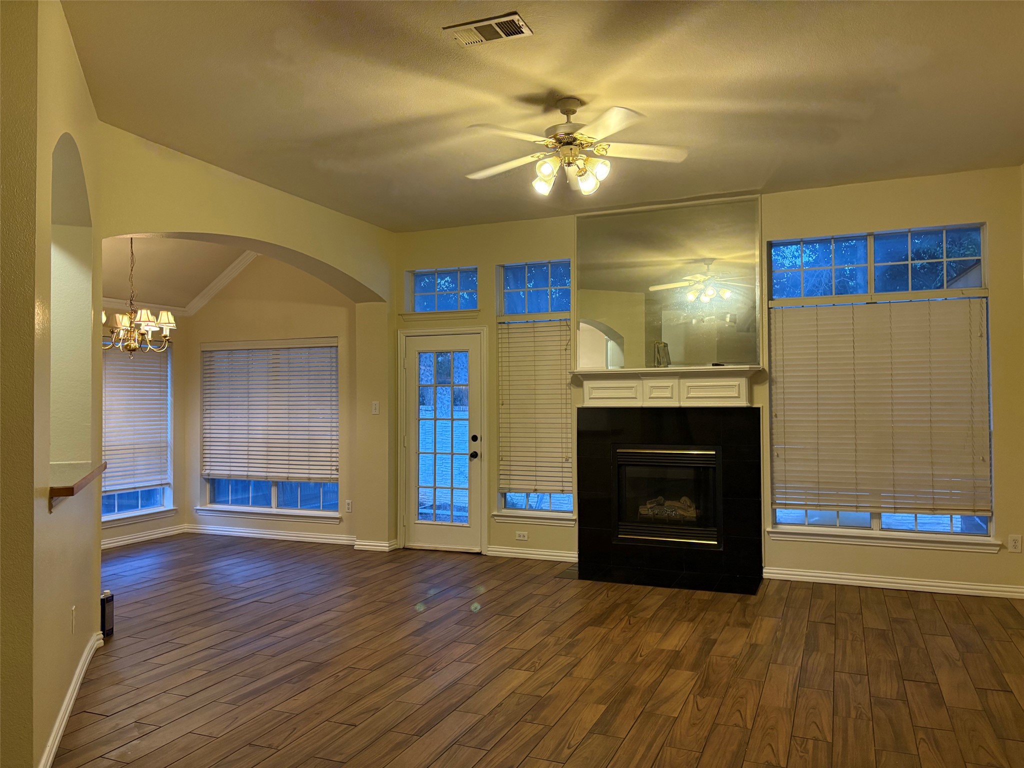 4701 Seachest Lane Arlington TX 76016