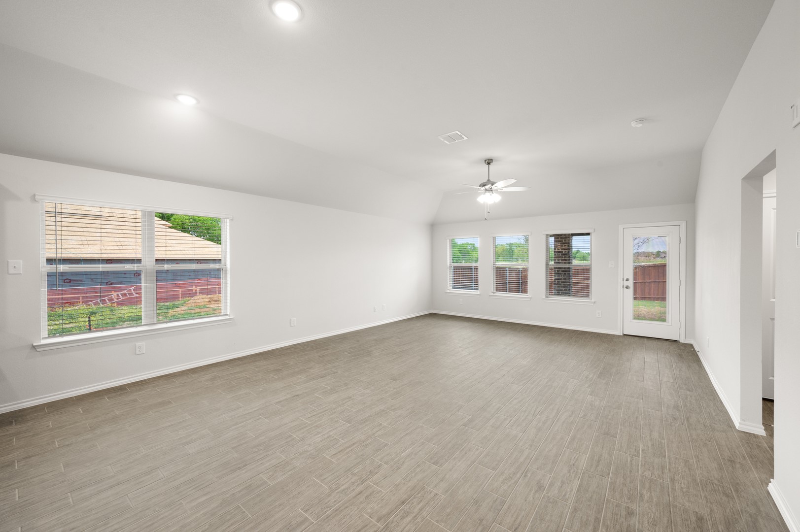 2817 Hay Lane Midlothian TX 76065