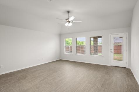 2817 Hay Lane Midlothian TX 76065