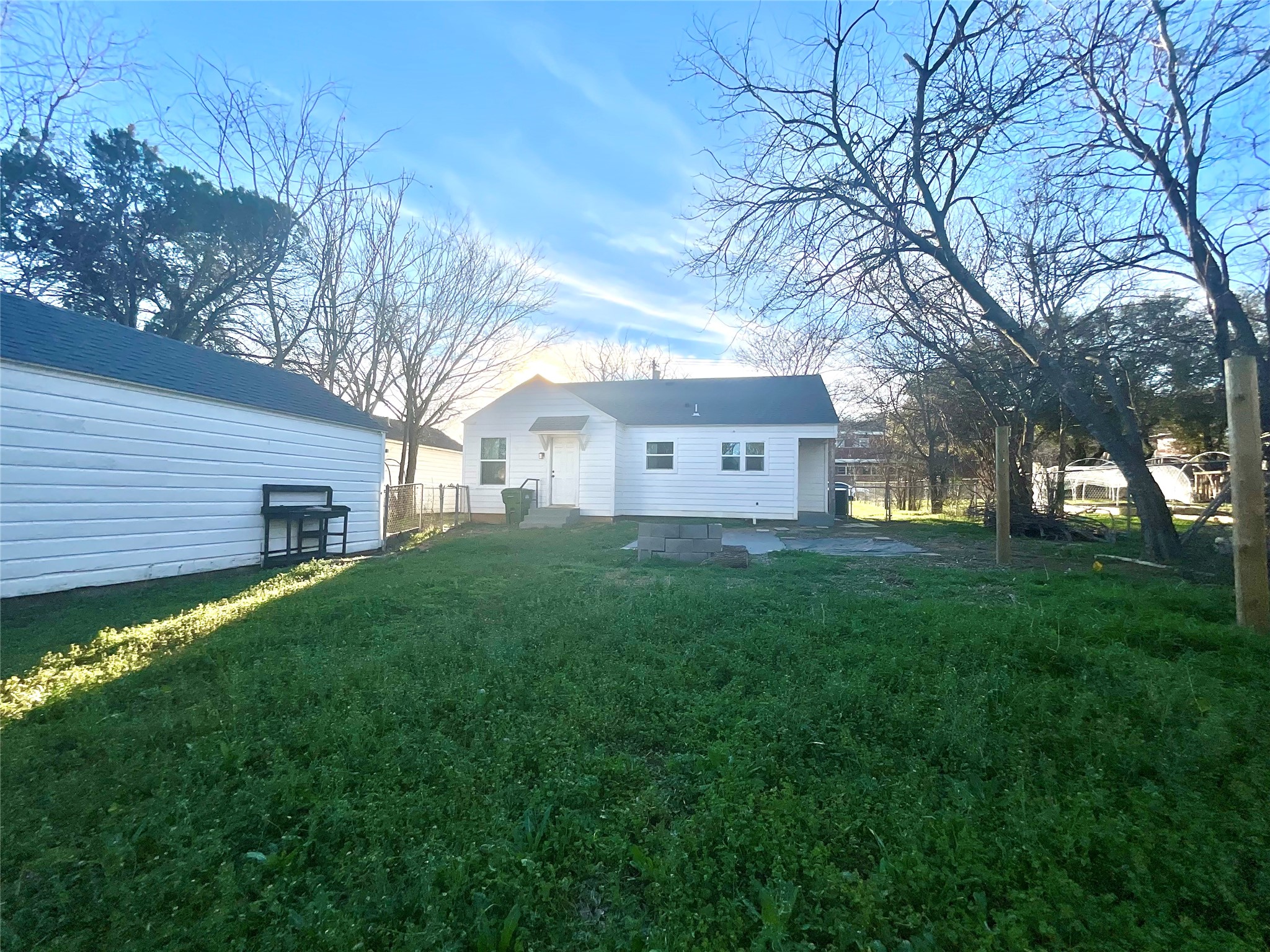 903 SW 5th Avenue SW Mineral Wells TX 76067