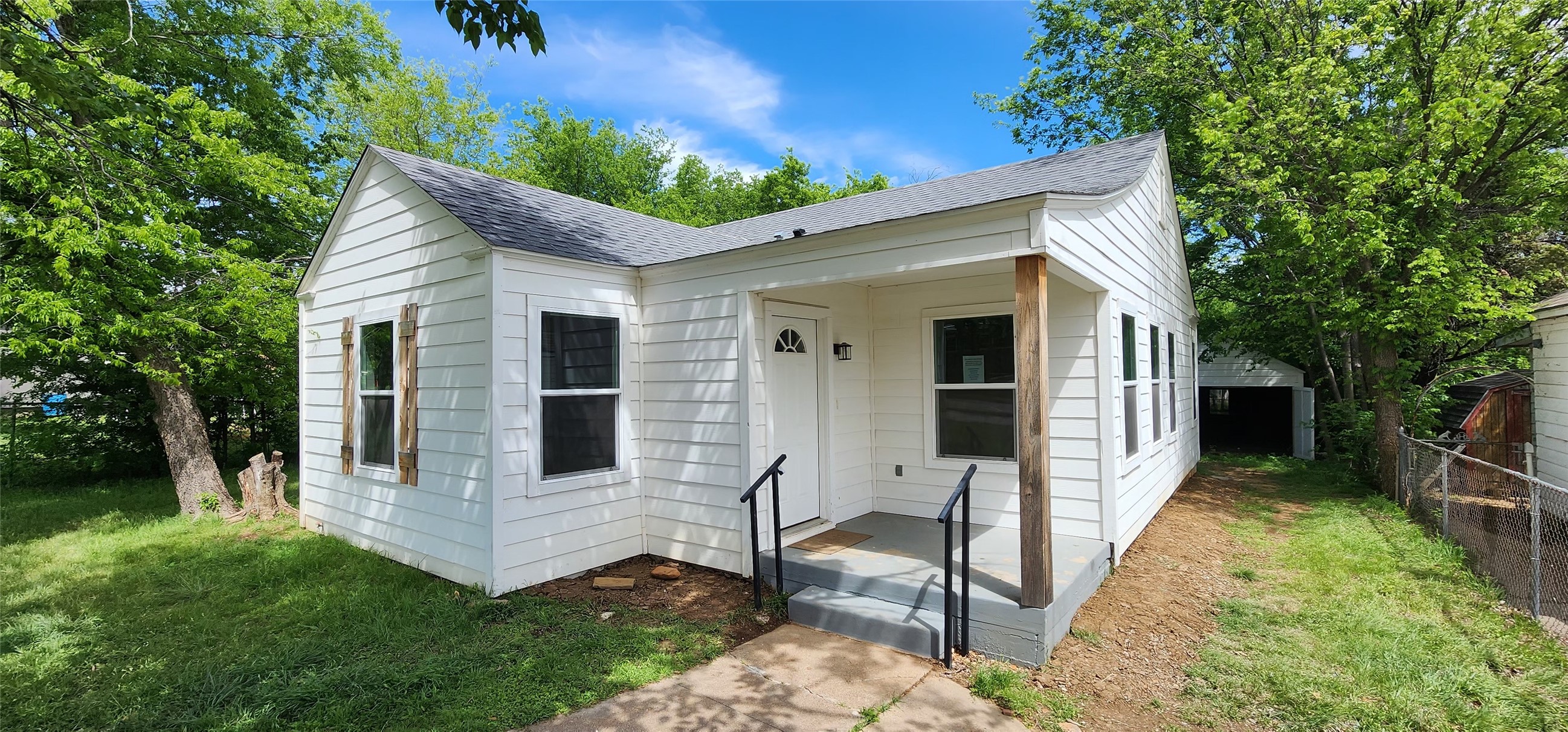 903 SW 5th Avenue SW Mineral Wells TX 76067
