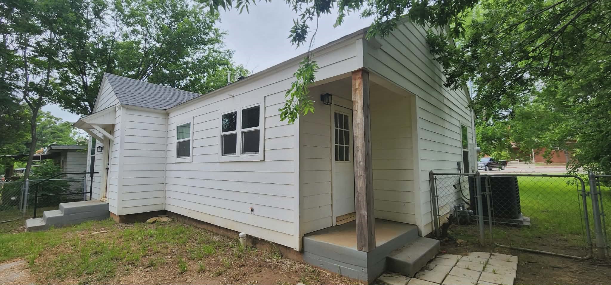 903 SW 5th Avenue SW Mineral Wells TX 76067