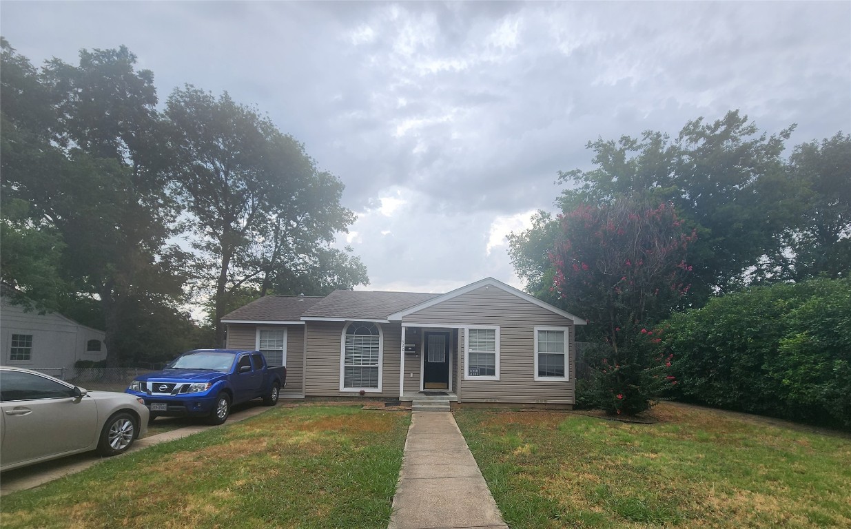 422 Mullins Lewisville TX 75057