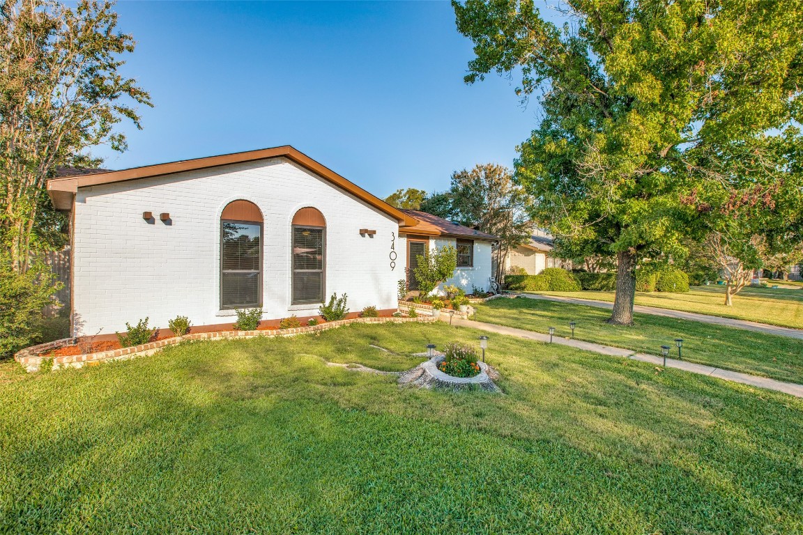 3409 Manchester Drive Garland TX 75041