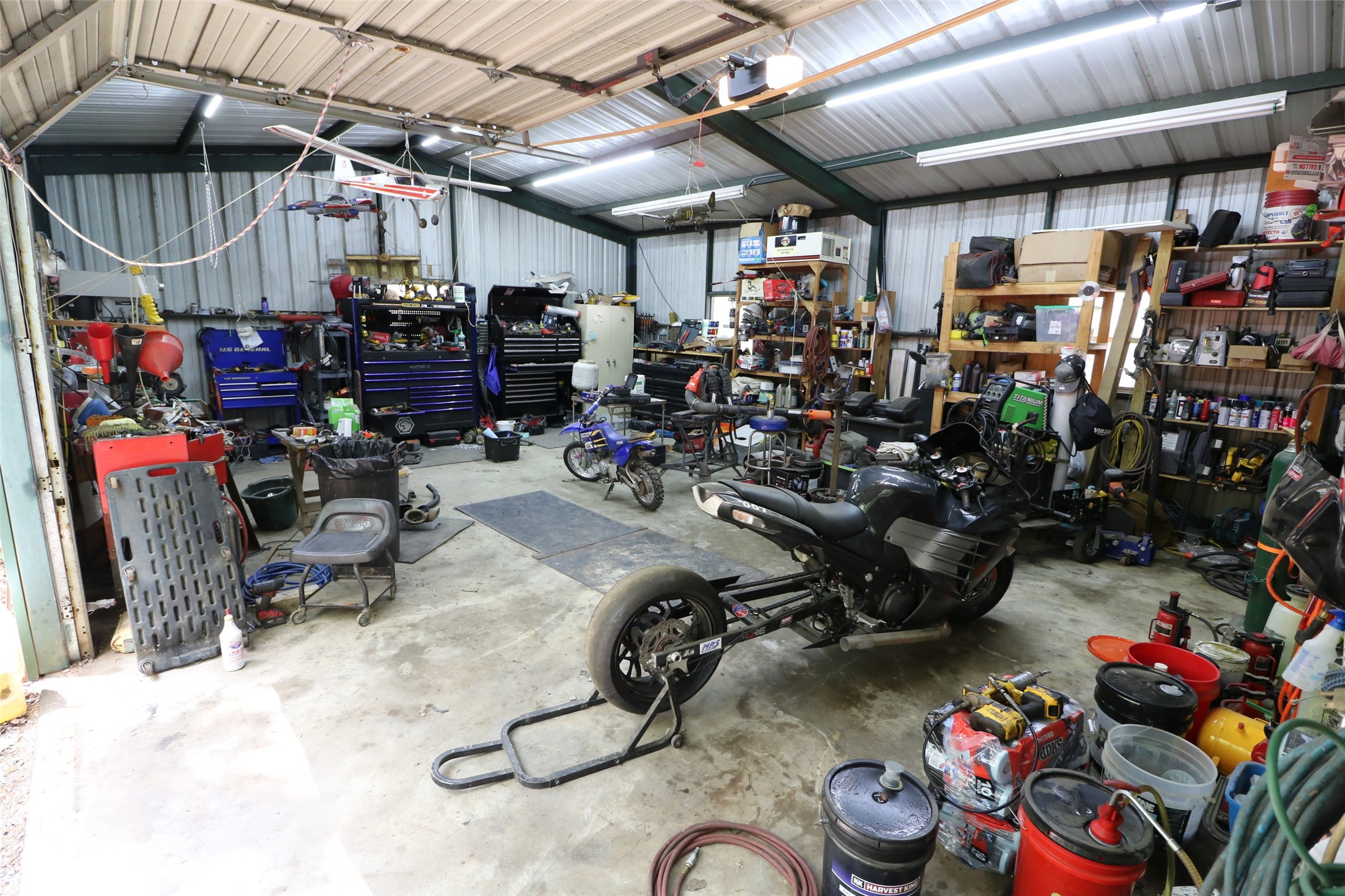 11083 Farm Road 1502 Paris TX 75462