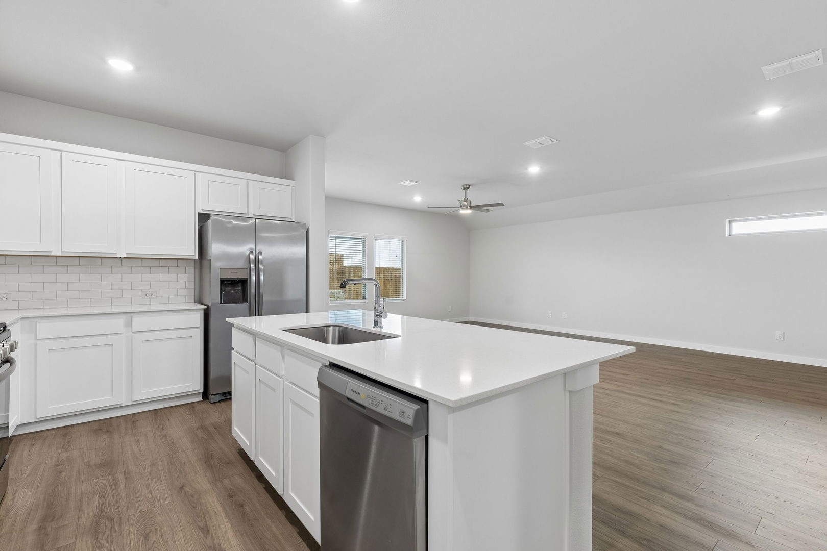 6657 Coyote Valley Trail Crowley TX 76036