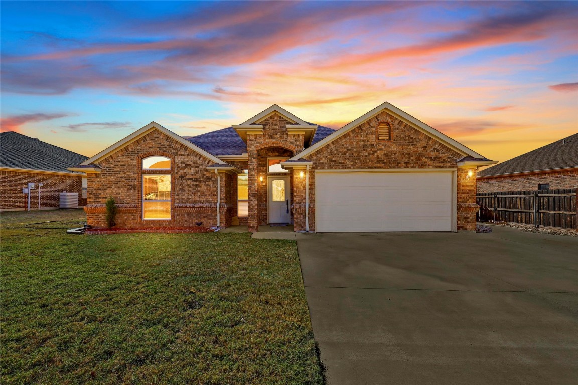 2305 Springhill Court Mineral Wells TX 76067
