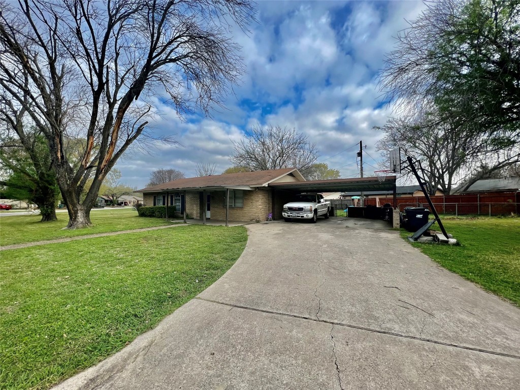 3509 Kings Circle Corsicana TX 75110