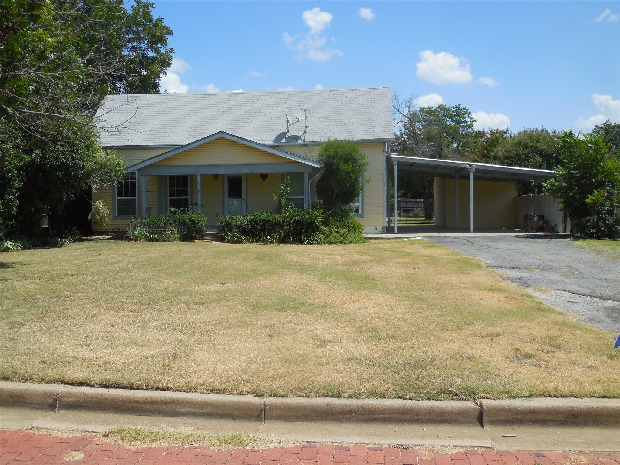 316 Mesquite Street Ranger TX 76470