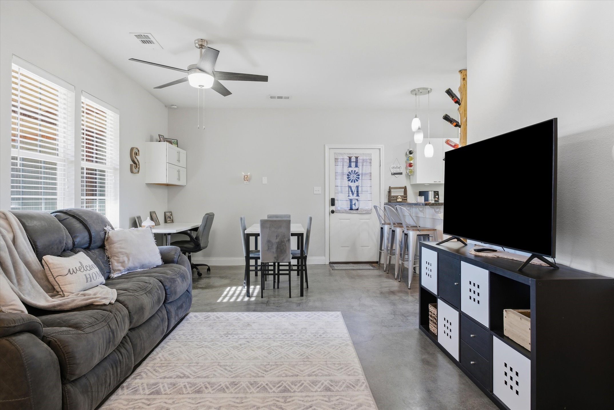 7332 Highway 59 Athens TX 75751