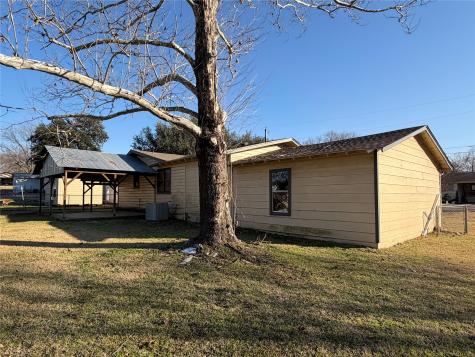 234 Texas Street Wills Point TX 75169