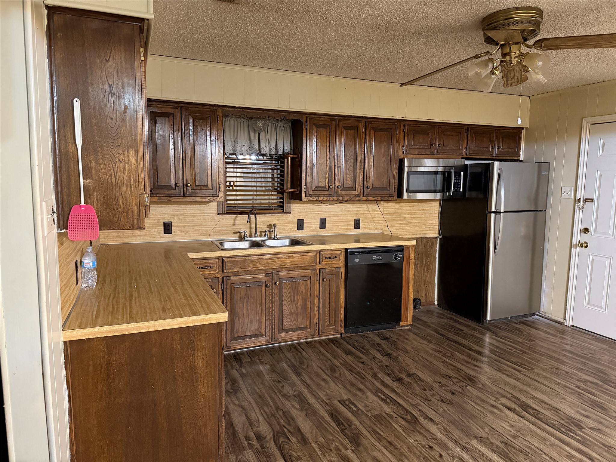 234 Texas Street Wills Point TX 75169