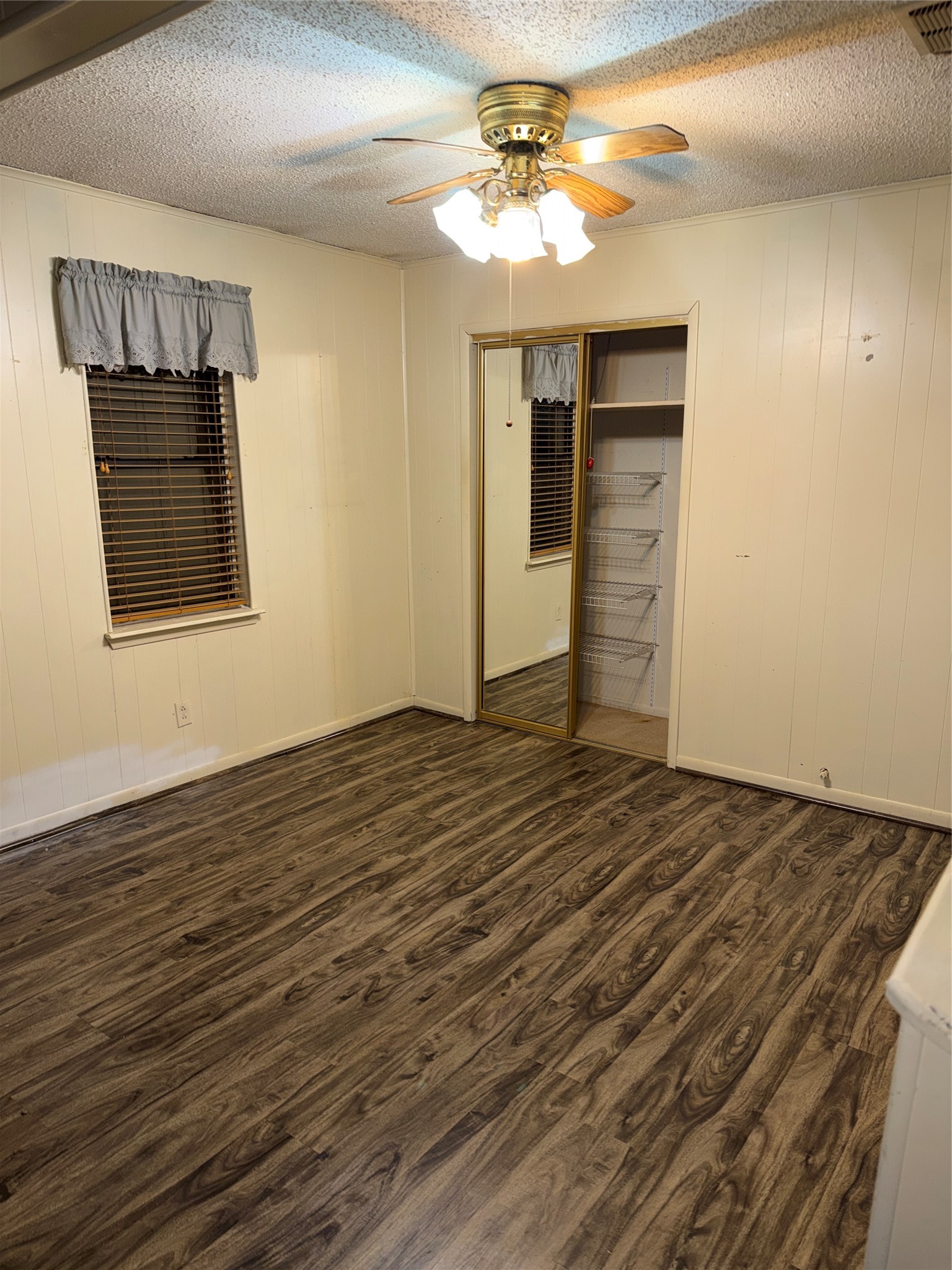 234 Texas Street Wills Point TX 75169