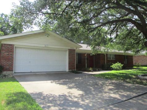 4620 Norvell Drive Haltom City TX 76117