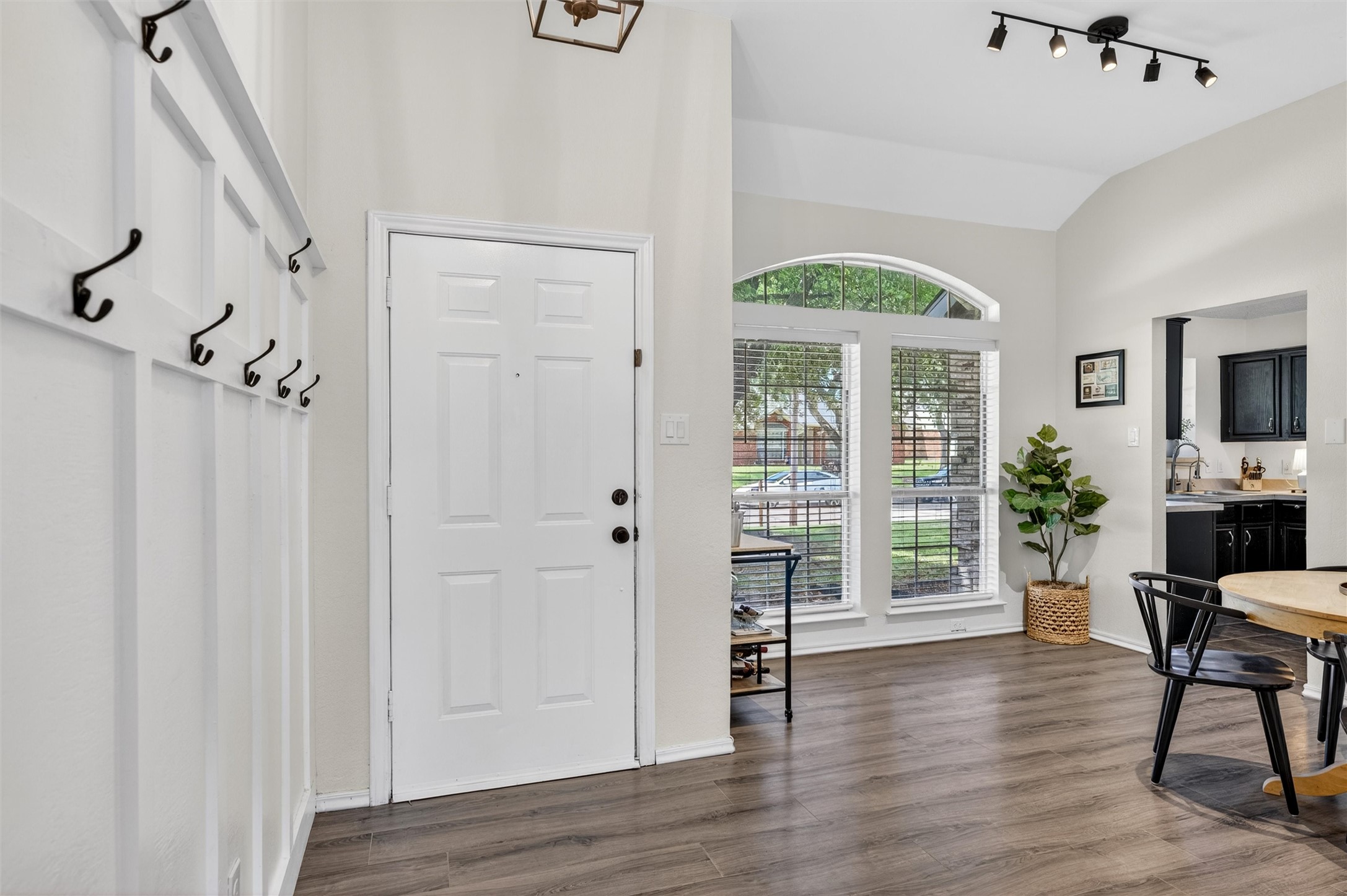 1111 Old Knoll Drive Wylie TX 75098