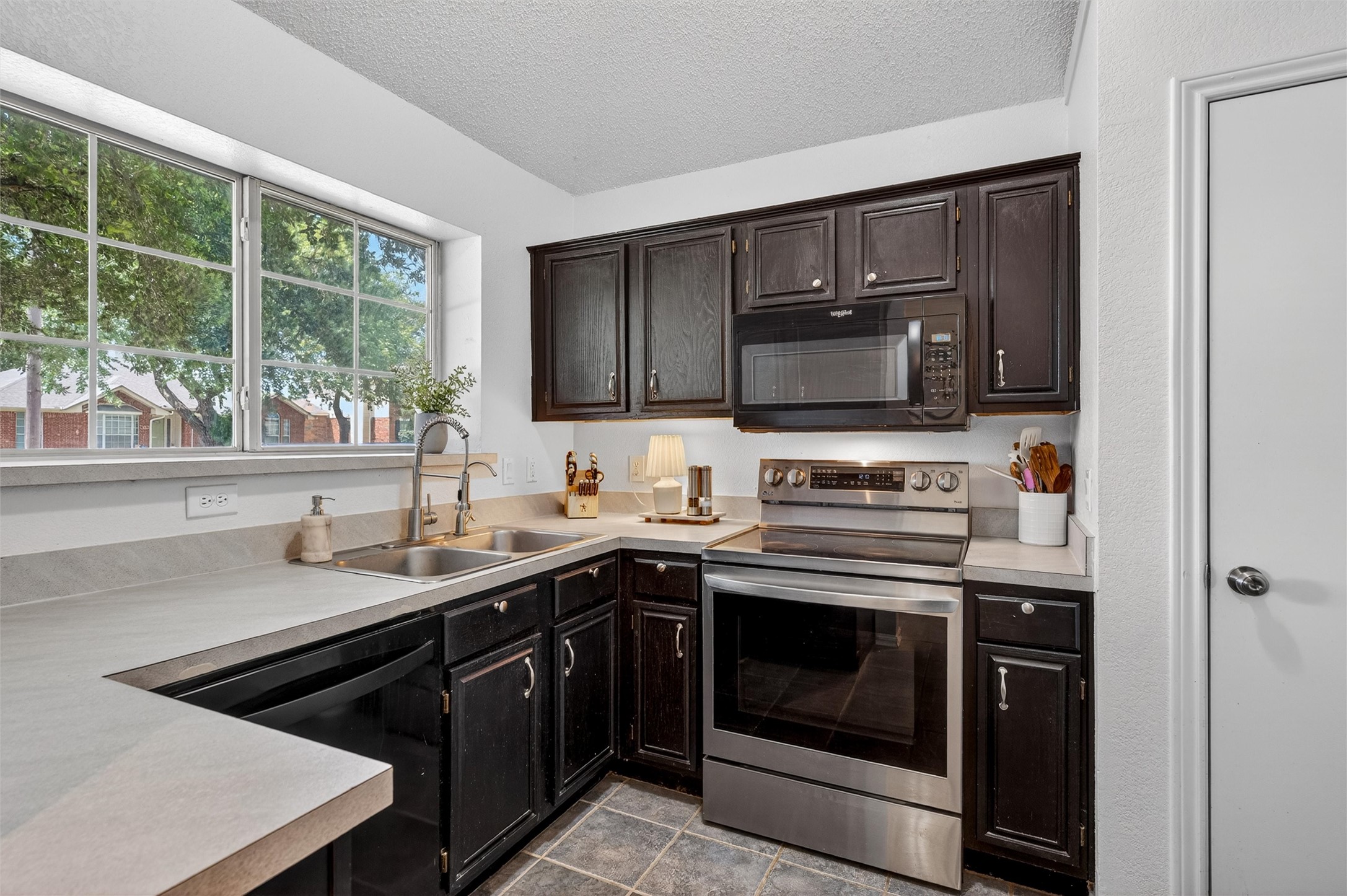 1111 Old Knoll Drive Wylie TX 75098