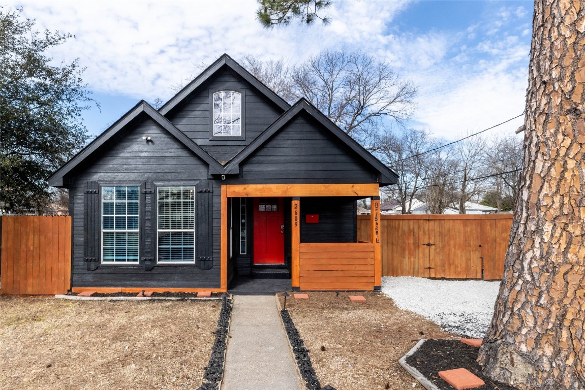 2609 Brigham Lane Dallas TX 75215