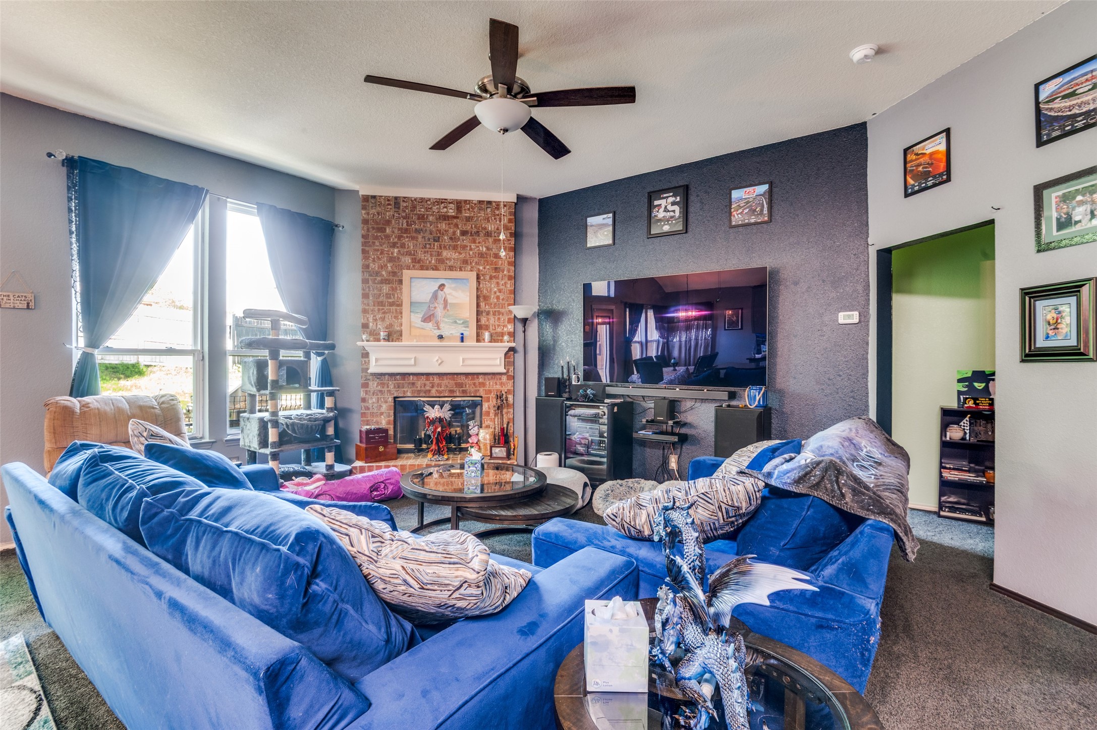 805 E Huitt Lane Euless TX 76040