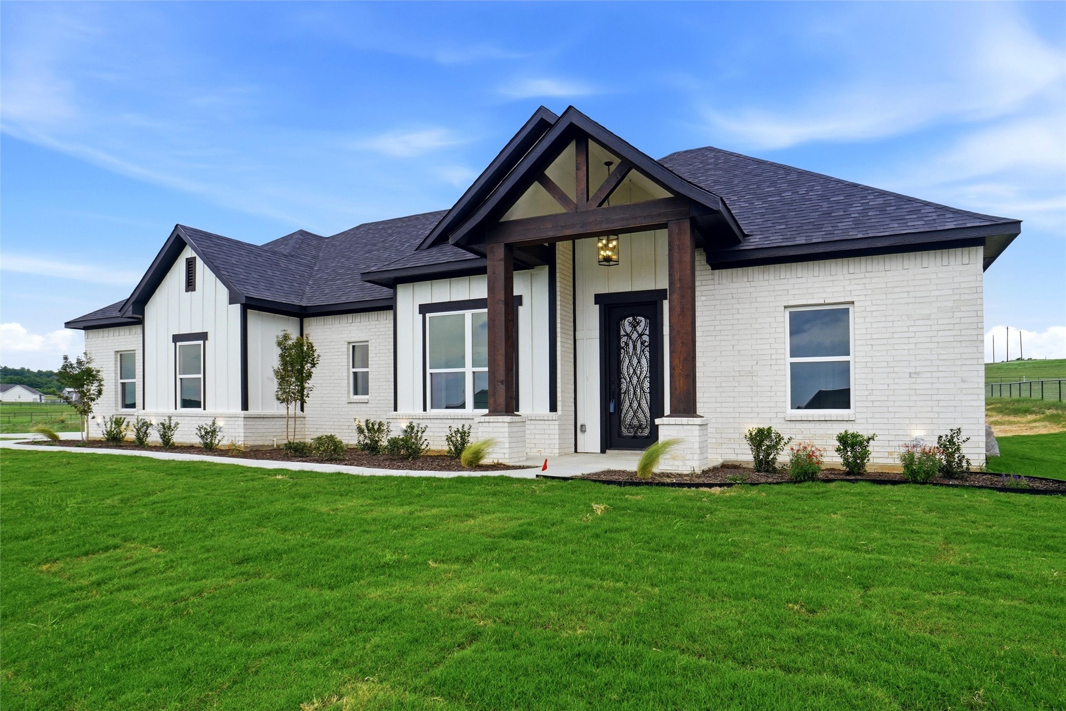3005 Westfork Way Springtown TX 76082