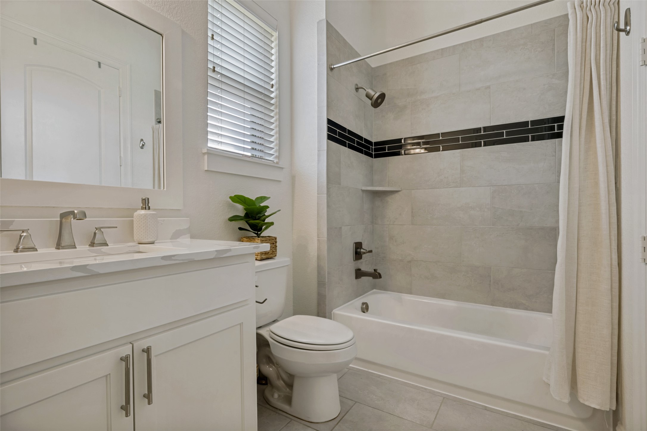 641 Maggie Trail Lucas TX 75002