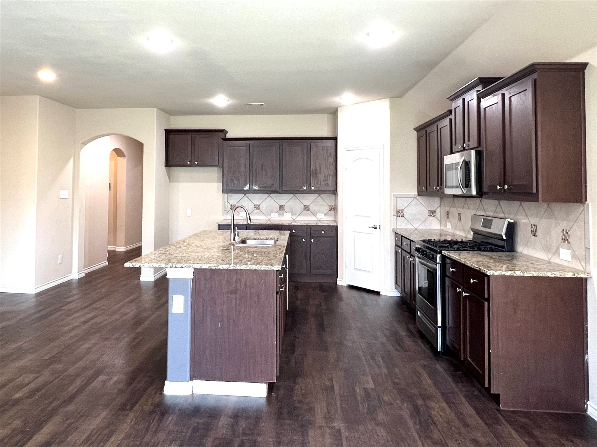 569 W Kara Drive Fate TX 75087