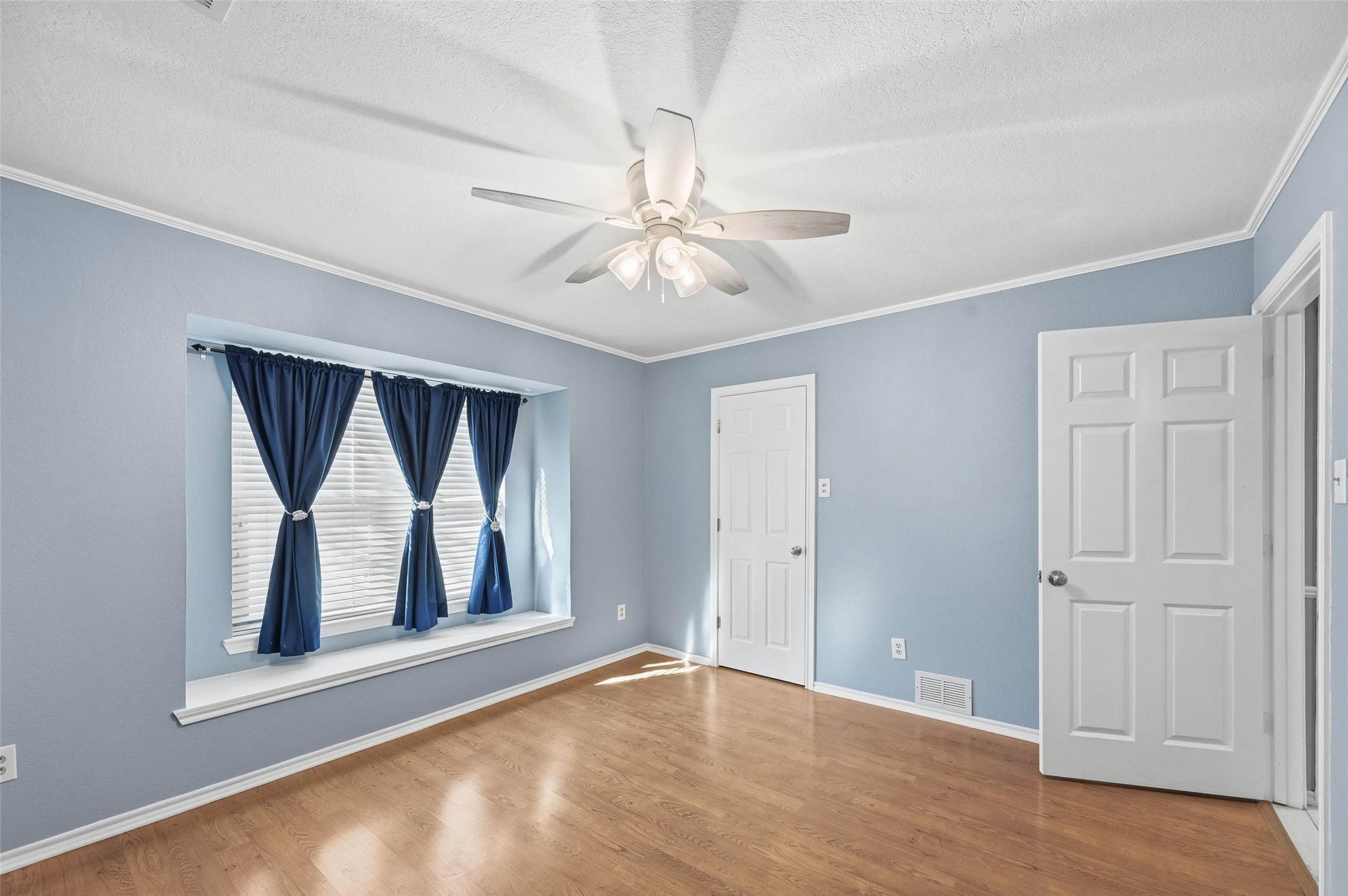 6144 Jereme Trail Dallas TX 75252