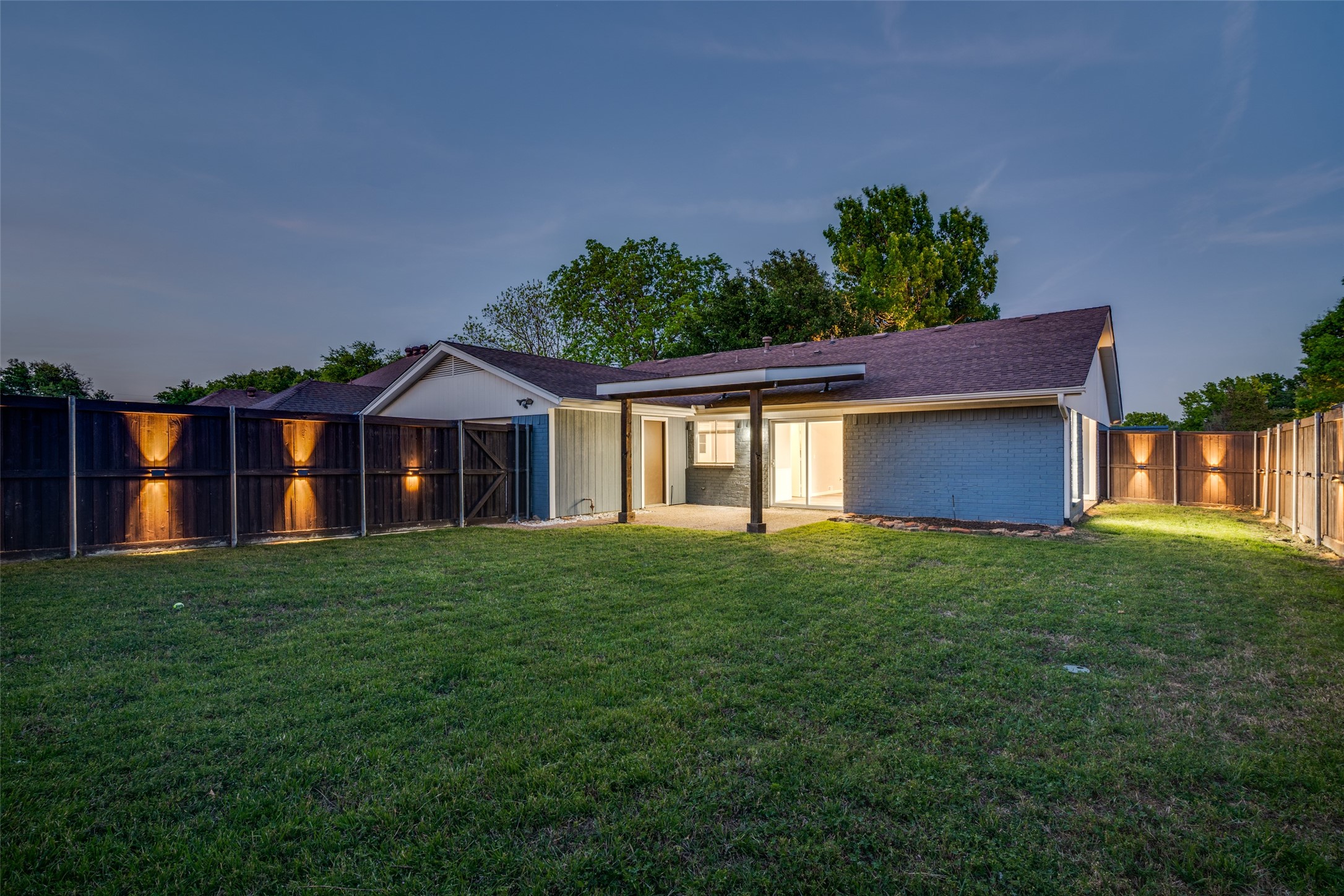 411 Fireside Drive Richardson TX 75081