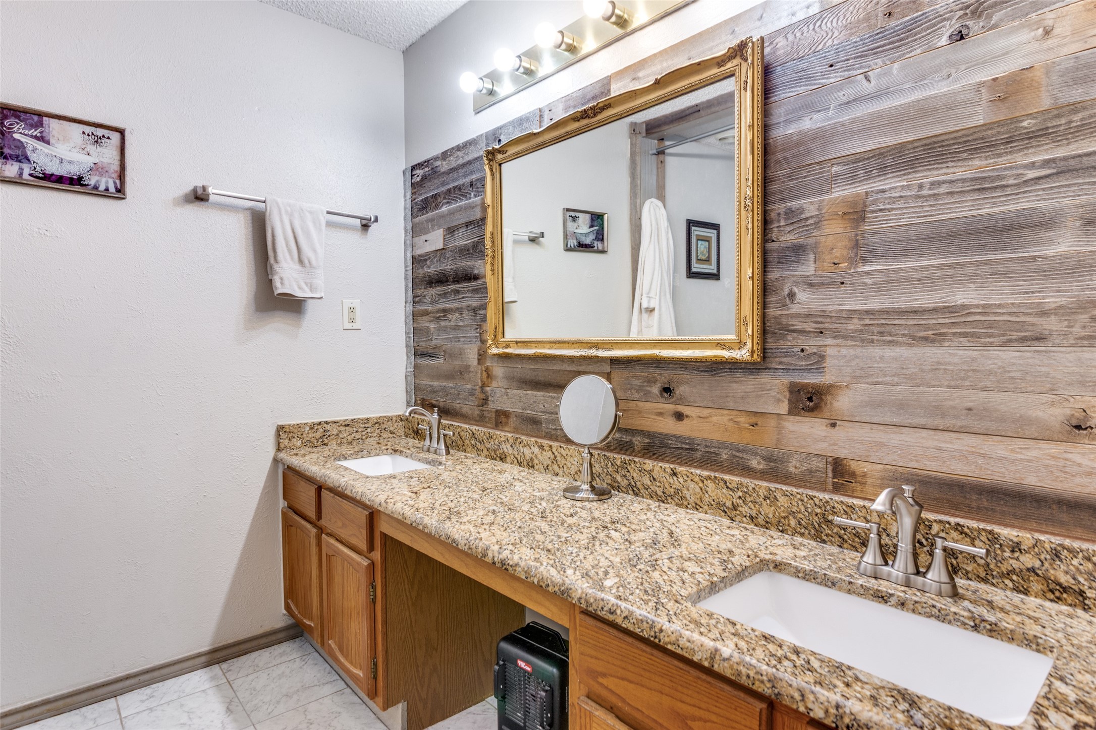 212 Casas Del Sur Street Granbury TX 76049