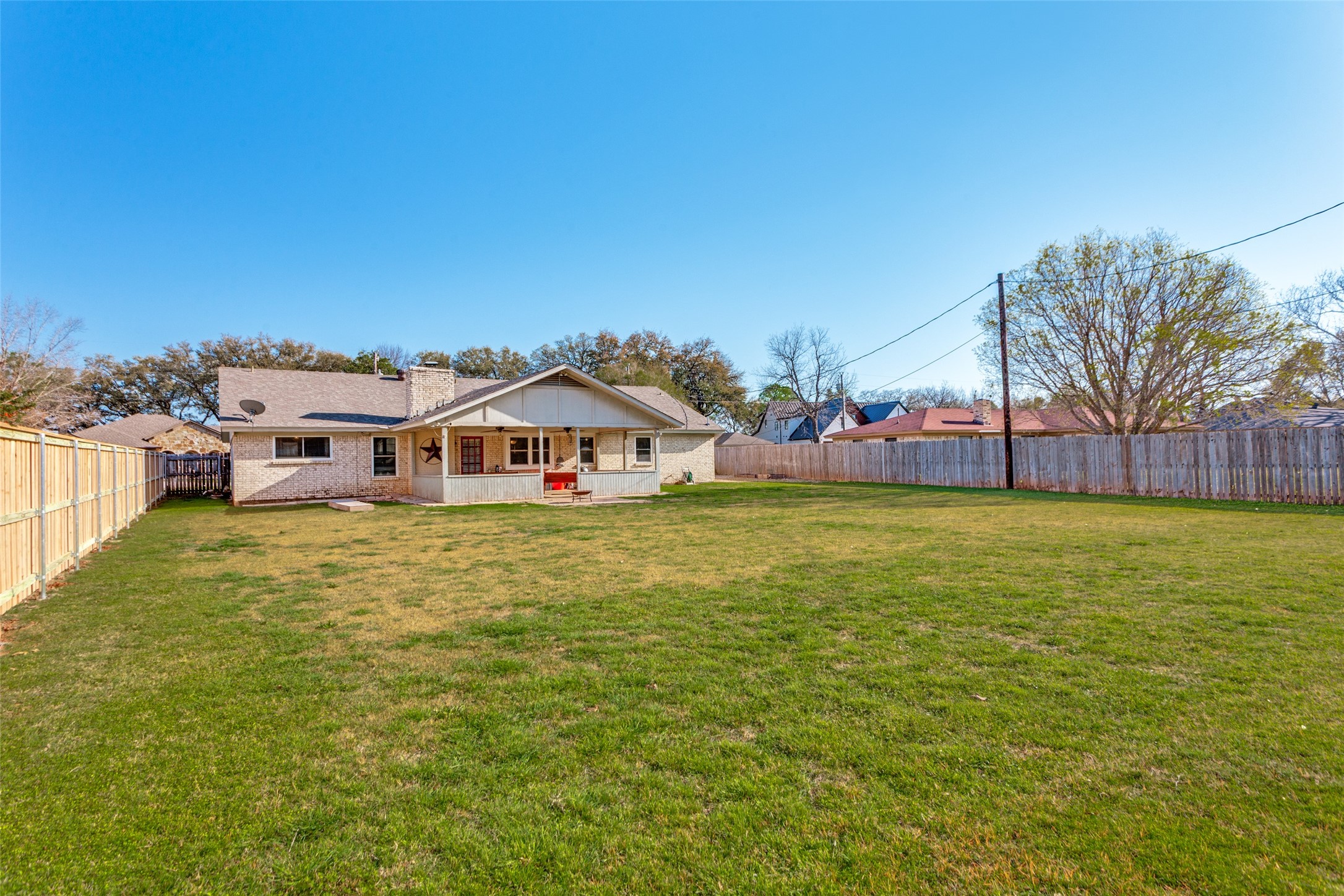 212 Casas Del Sur Street Granbury TX 76049
