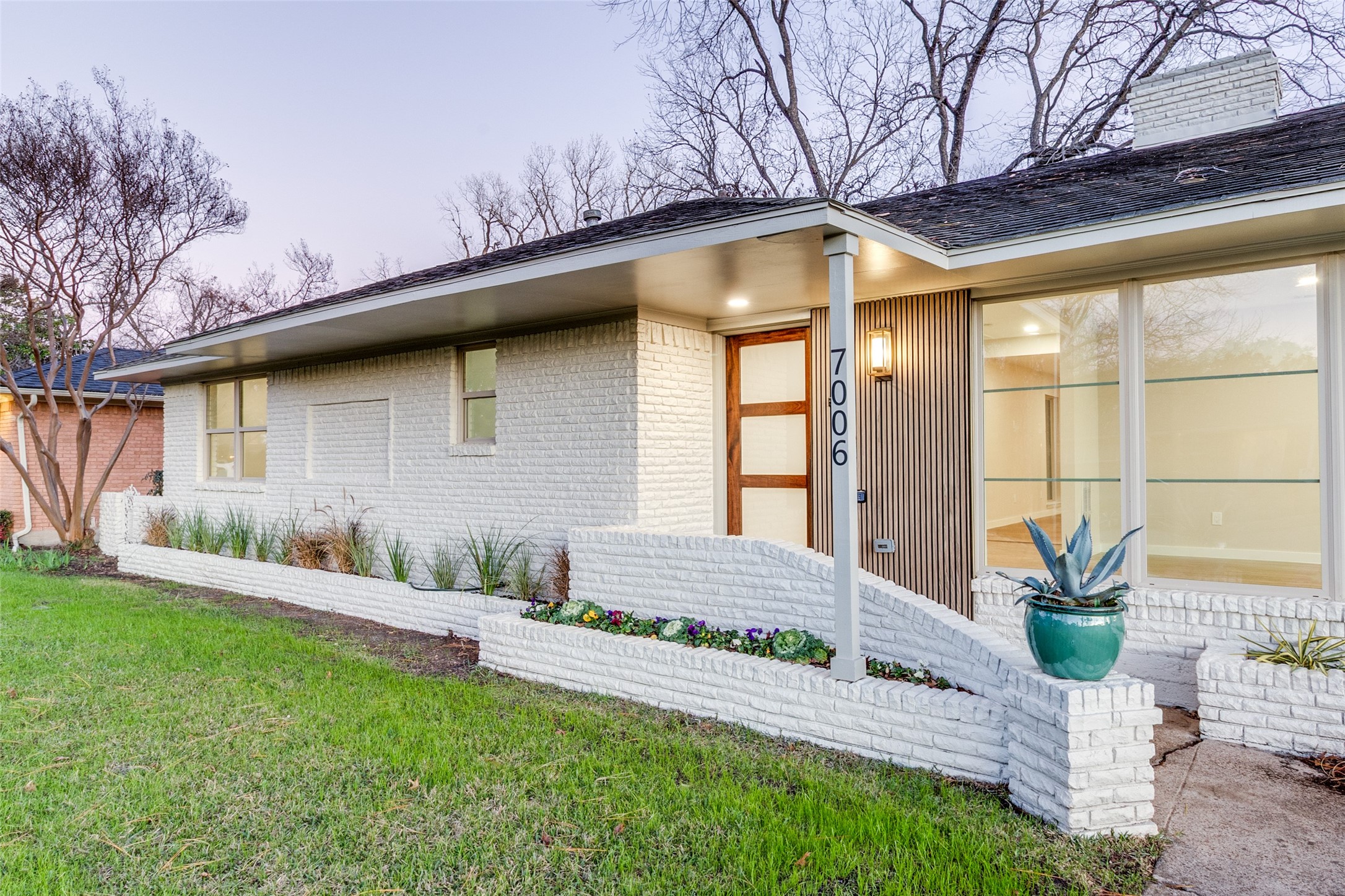 7006 Town North Drive Dallas TX 75231