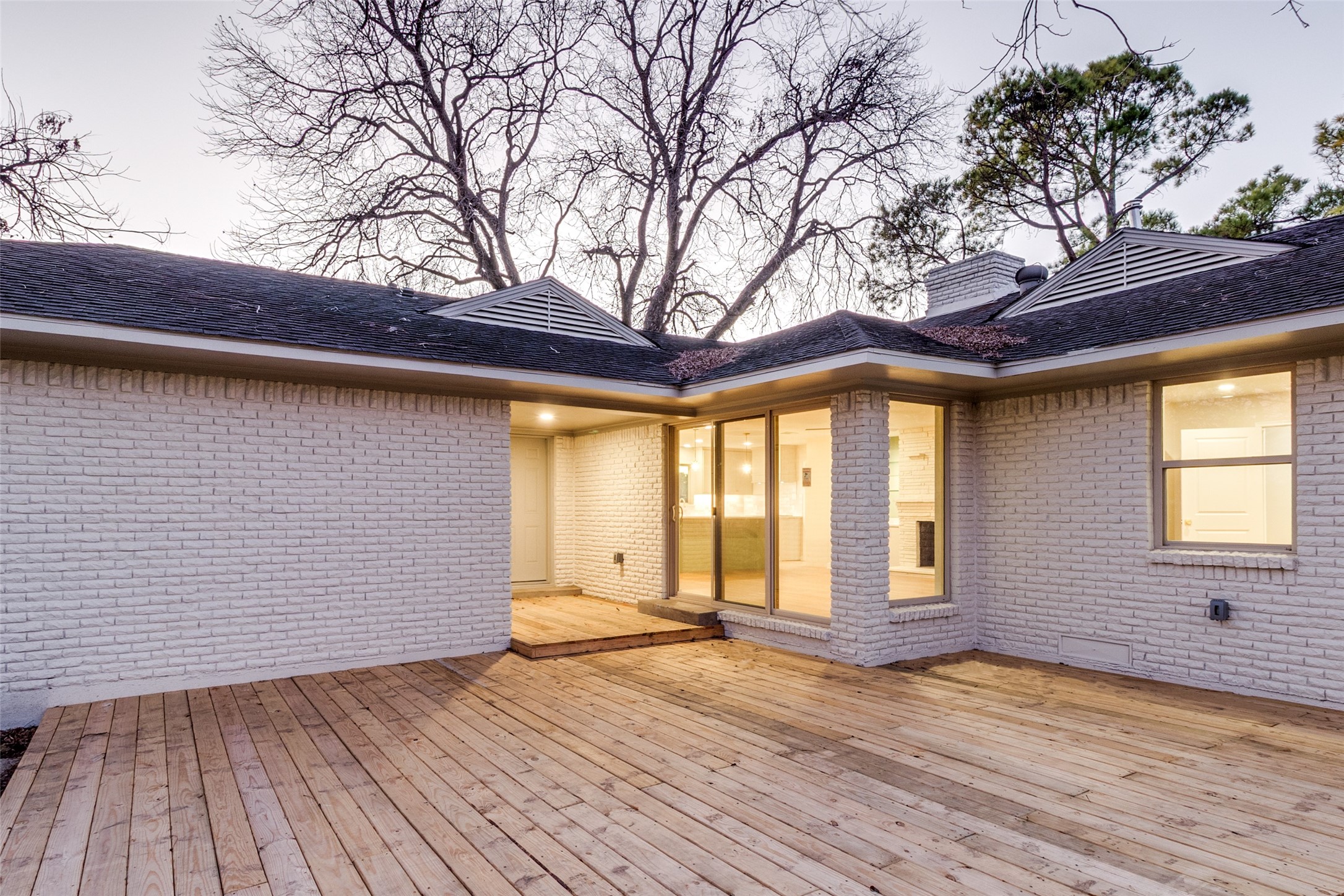 7006 Town North Drive Dallas TX 75231